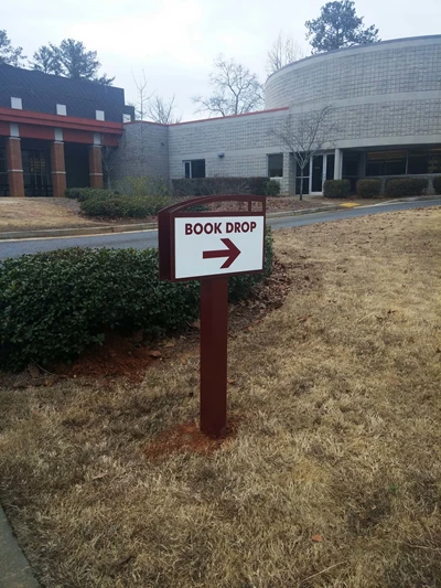 Post & Panel and Wayfinding Signs for DeKalb County Library